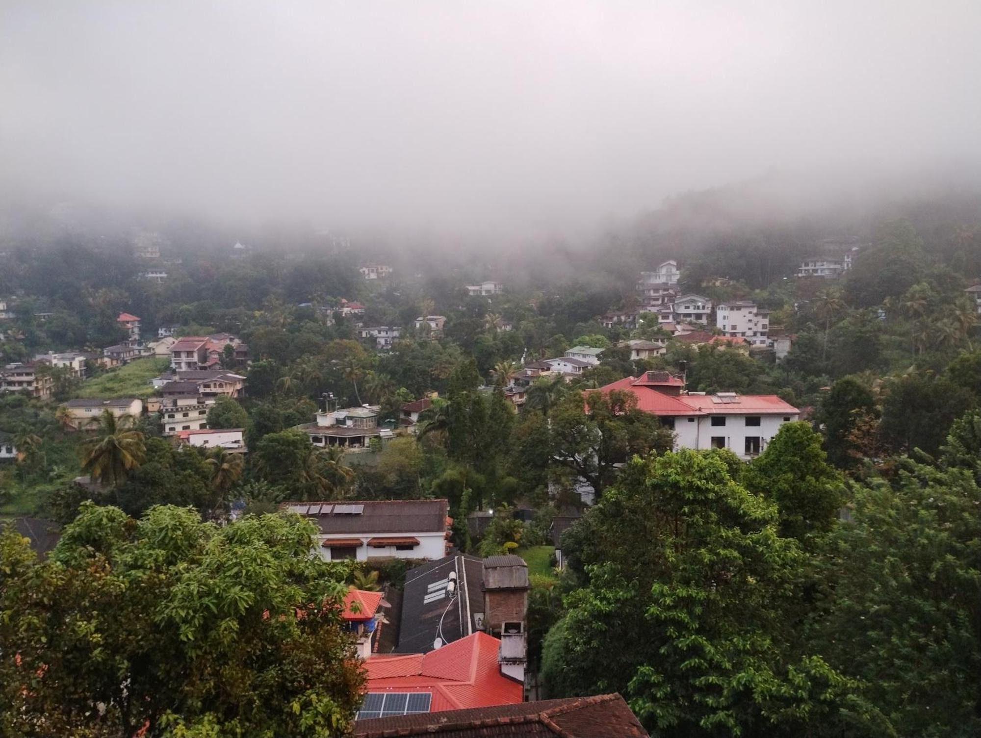 Luxury Apartment The Walkers Nest Kandy Extérieur photo